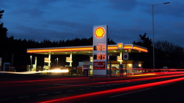 Η Shell εξαγόρασε την εταιρεία φόρτισης ηλεκτρικών οχημάτων NewMotion