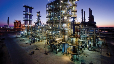 «Εμφύλιος» στην Exxon για το οικολογικό της αποτύπωμα (Bloomberg)