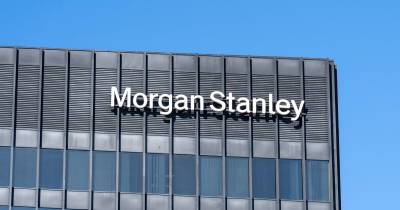 Η Morgan Stanley αυξάνει τις τριμηνιαίες προβλέψεις για την τιμή του πετρελαίου Brent