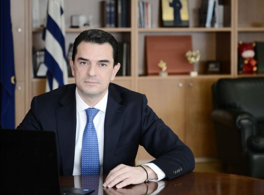Σκρέκας: Λύση για την Ελλάδα είναι οι ΑΠΕ