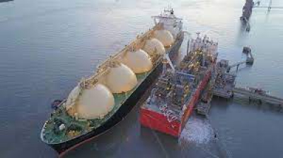 ΔΕΣΦΑ: Aπό την GasLog η ενοικίαση πλωτής δεξαμενής αποθήκευσης LNG στη Ρεβυθούσα