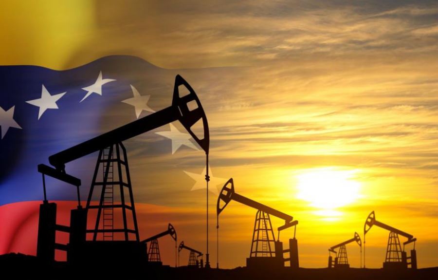 Λευκός Οίκος προς Exxon - Chevron: Επενδύστε στην Βενεζουέλα για να βγάλετε τα «σπασμένα» του Chavez (Reuters)