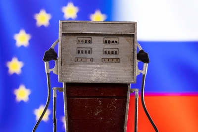 ΕΕ: Προς συμφωνία την Παρασκευή για το ανώτατο όριο τιμής στο ρωσικό πετρέλαιο