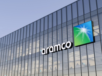 Saudi Aramco: Σχεδιάζει επένδυση σε μονάδα LNG εκτός Σαουδικής Αραβίας