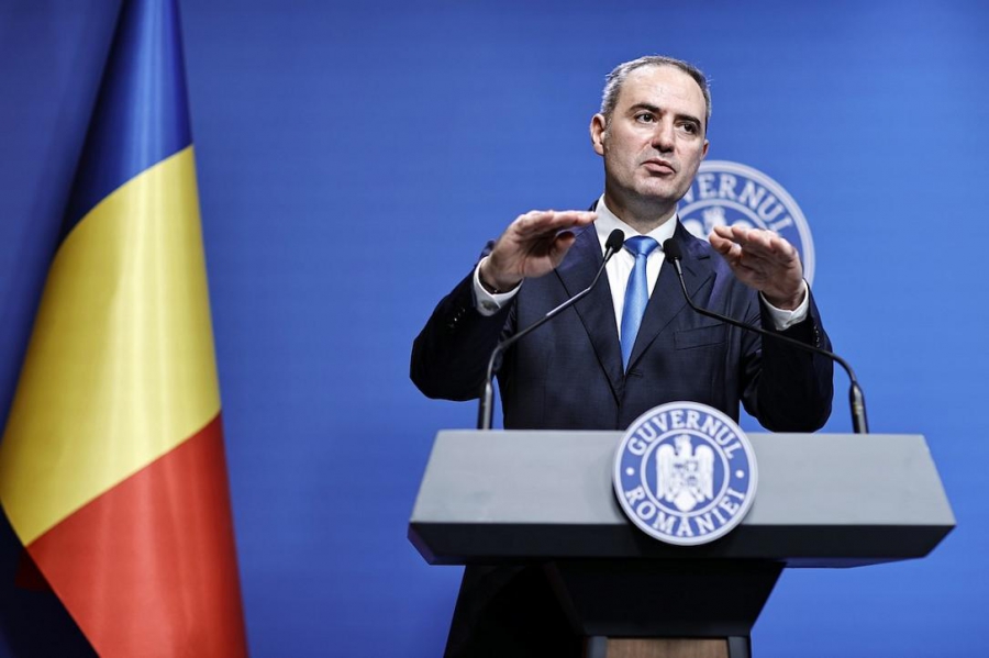 Δέσμευση των Ρουμάνων για έλλειμμα, χρέος (Bloomberg) - Mεγάλα τα συμφέροντα  ελληνικών ενεργειακών και κατασκευαστικών