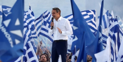 Κ. Μητσοτάκης στο Σύνταγμα: Θα συνεχιστεί η μείωση φόρων και εισφορών - Πράσινη Μετάβαση - Ισχυρή Ελλάδα