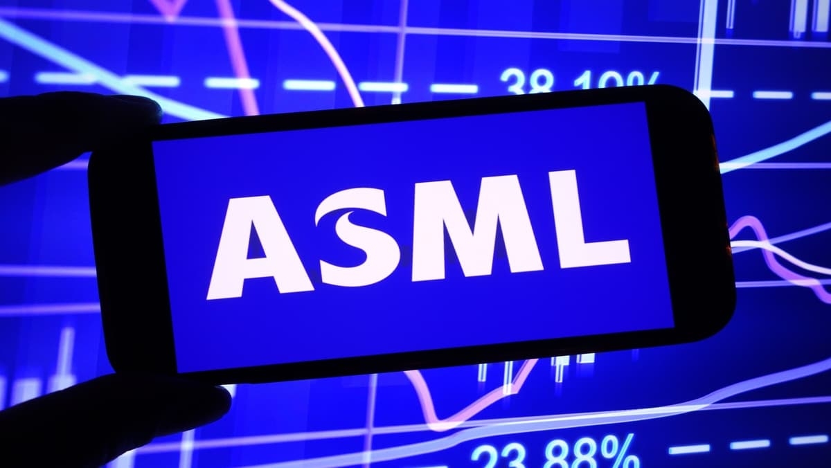 ASML: Αναβαθμίζει τις προβλέψεις για το 2026 με φόντο την έκρηξη των επενδύσεων στο AI (investing.com)
