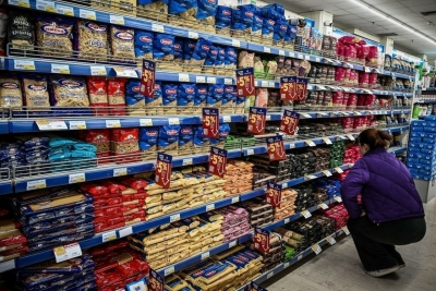 Θεοδωρικάκος: Έρχονται μειώσεις σε 1.000 κωδικούς στα super market