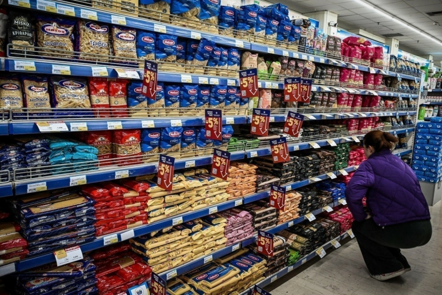 Θεοδωρικάκος: Έρχονται μειώσεις σε 1.000 κωδικούς στα super market