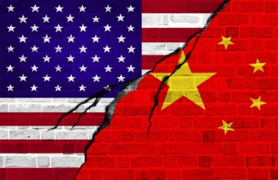 Στο αέρα η Φάση 1 της εμπορικής συμφωνίας ΗΠΑ - Κίνας: Το Πεκίνο απειλεί με πάγωμα στις εισαγωγές γεωργικών προϊόντων