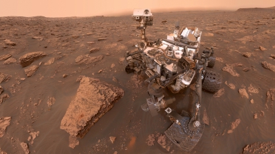 Το εξερευνητικό όχημα Curiosity της NASA αποκόλλησε έναν βράχο από τον Άρη κατά λάθος (Science Daily)