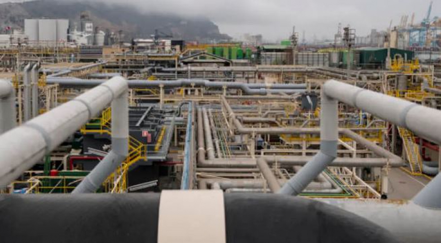 «Φωτιά» στην ενεργειακή αλληλεγγύη της ΕΕ βάζει ο αγωγός MidCat