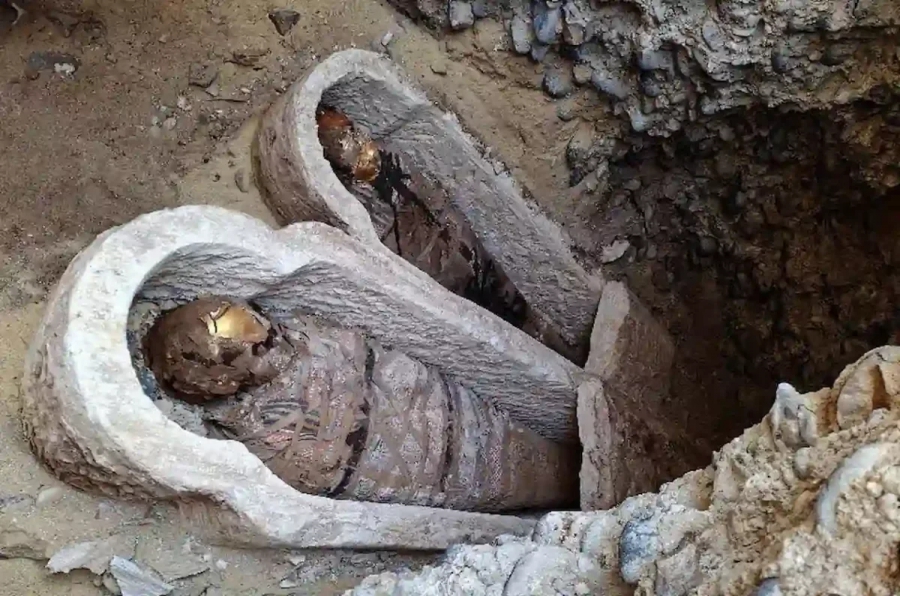 Βρέθηκε πάπυρος με την κομμάτια από την Ιλιάδα στην αγκαλιά ρωμαϊκής μούμιας (phys.org)