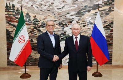 Putin σε Pezeshkian: Η Μόσχα στηρίζει την Τεχεράνη απέναντι στις αμερικανικές πιέσεις