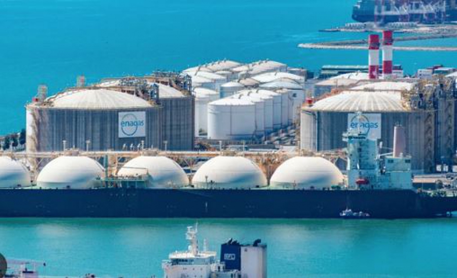 Η Αίγυπτος διαπραγματεύεται την αγορά έως και 60 φορτίων LNG - Συνομιλίες με Κατάρ, Αλγερία, Aramco