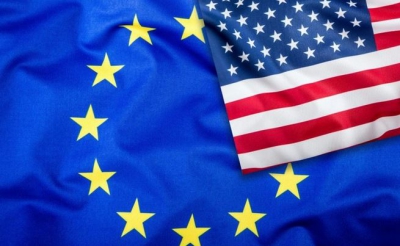 ΕΕ: Αποδέχεται τον δασμό 10% των ΗΠΑ με αντάλλαγμα εξαιρέσεις σε φάρμακα, αλκοόλ και αεροσκάφη