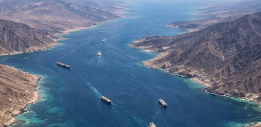 Al Arabiya: Επαναφορά της ναυσιπλοΐας στο Ορμούζ εντός 30 ημερών προβλέπει το προσχέδιο συμφωνίας ΗΠΑ-Ιράν