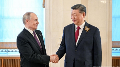 Ο Putin παίρνει την σκυτάλη από τον Trump και επισκέπτεται το Πεκίνο