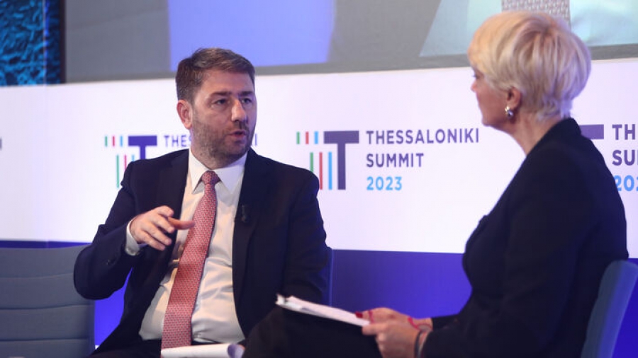 Φλερτ Ανδρουλάκη - Χαρίτση