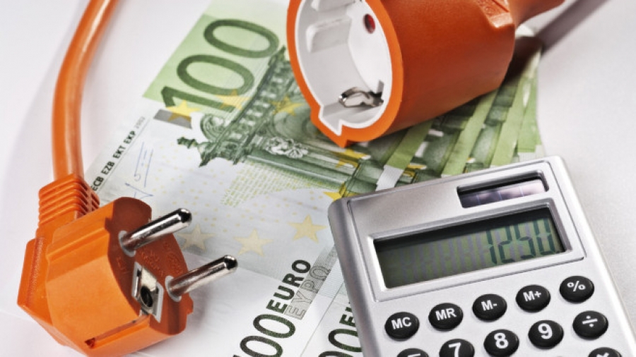 Το πλεόνασμα των 226,8 εκατ. ευρώ του ΕΛΑΠΕ οδηγεί σε αναθεώρηση της χρέωσης προμηθευτή