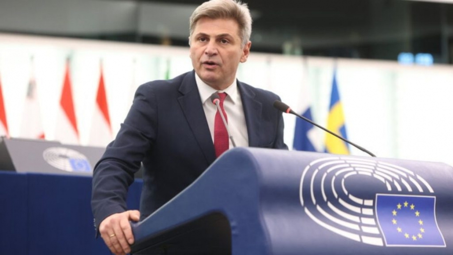 Ανησυχία για τα ευρωπαϊκά κονδύλια: Παρέμβαση Φαραντούρη στην Κομισιόν για το κράτος δικαίου στην Ελλάδα