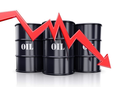 Πτώση πάνω από 5% για το πετρέλαιο - Στα 100 δολ. κινείται το Brent, στα 96 δολ. το αργό