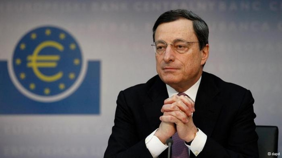 Αποστασιοποιείται ο Draghi από την κόντρα Στουρνάρα – κυβέρνησης για την πιστωτική γραμμή – Τι θα πει για το QE