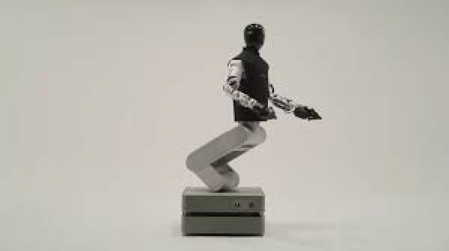 Humanoid: Το ανθρωποειδές ρομπότ που κατασκευάστηκε σε διάστημα ρεκόρ επτά μηνών στην Βρετανία (Interesting Engineering)