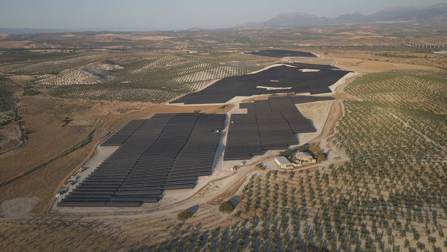 Mytilineos: Τα φωτοβολταϊκά έργα Jaen, Badajoz και Guillena στην Ισπανία κατακτούν σημαντικά ορόσημα