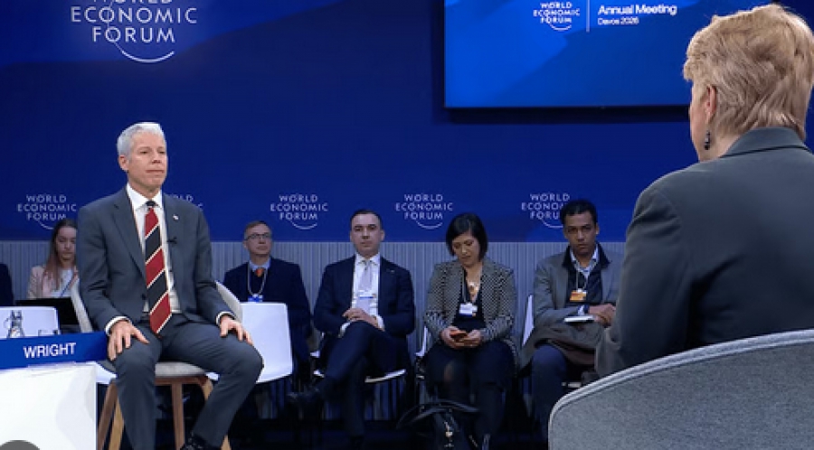 Wright στο Νταβός:Διπλασιάστε την παγκόσμια παραγωγή πετρελαίου - Αιχμές κατά ΕΕ και Καλιφόρνιας για την πράσινη ενέργεια