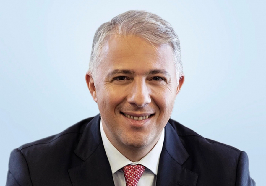 Καραμούζης στο συνέδριο της Capital Link: Μπαράζ επενδύσεων μέχρι το 2030