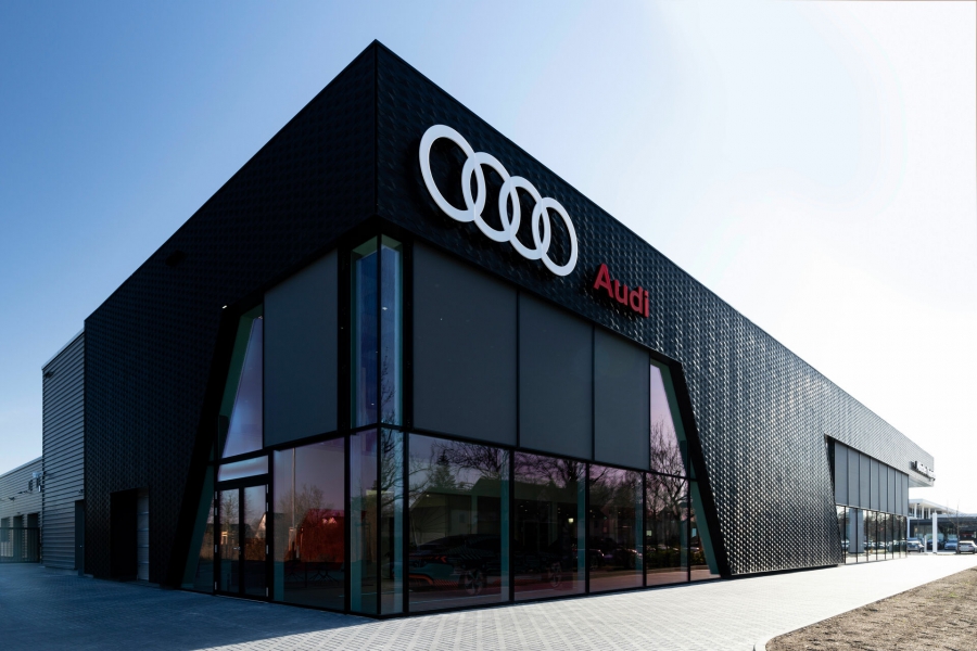 Audi: Η βύθιση των κερδών φέρνει περικοπές σε θέσεις εργασίας και μπόνους