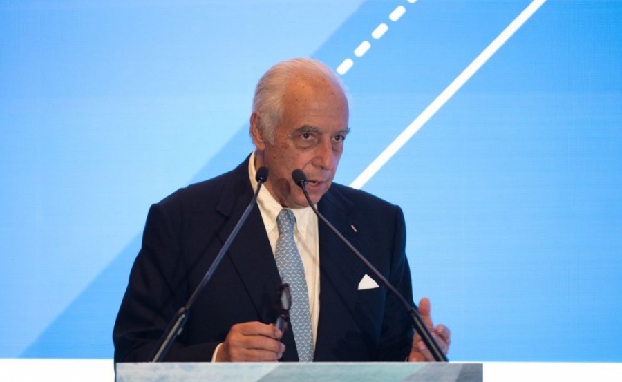 Μια από τις μεγαλύτερες ναυπηγικές παραγγελίες διεθνώς ετοιμάζουν Λιβανός και ArcelorMittal