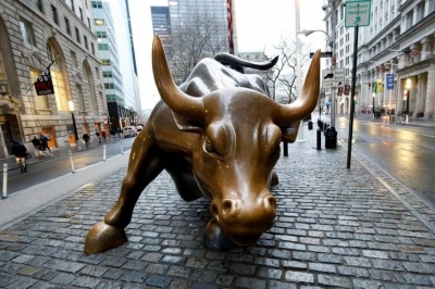 Ισχυρό ράλυ στην Wall σε all time high - Palantir +29% - Kλείσιμο της Metlen στα 48 ευρώ στο Λονδίνο