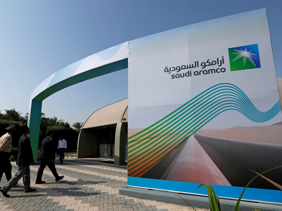 Saudi Aramco: Σε χαμηλό 5ετίας τα αποθέματα - Πτώση 12% στα κέρδη της για το 2025 στα 104,7 δισ. δολ