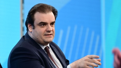 Πιερρακάκης: Φαβορί για την προεδρία του Eurogroup (FT)