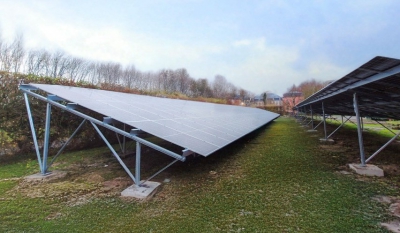 Νέα χαλύβδινη δομή σχεδιασμένη για ηλιακούς σταθμούς εδάφους