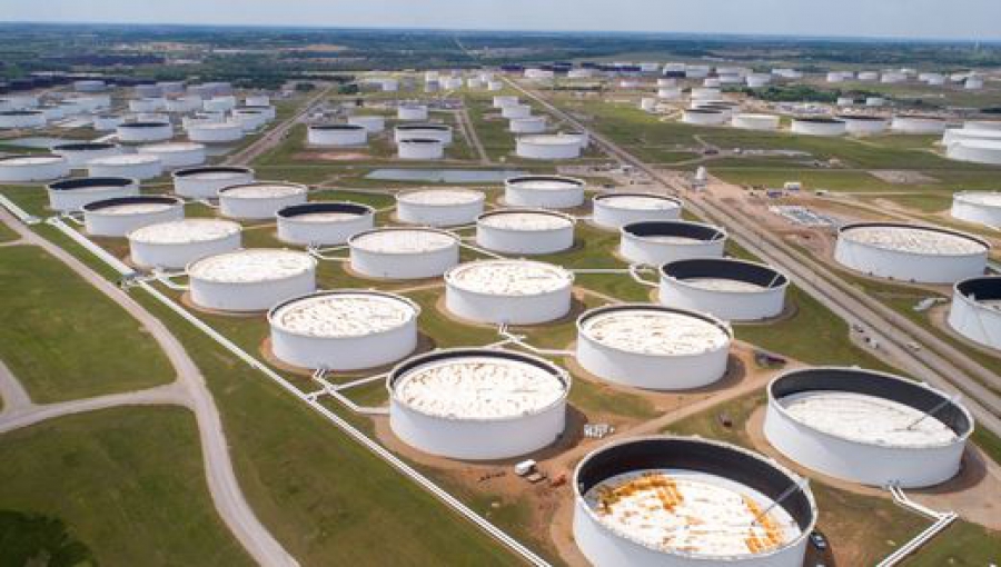 ΕΙΑ: Μειώθηκαν τα αποθέματα αργού στις ΗΠΑ, αυξήθηκαν της βενζίνης