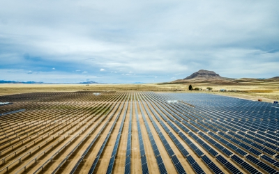 Longroad Energy: Μπαταρίες Sun Streams 4 με φ/β στην Αριζόνα