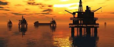 EIA: Μεγαλύτερη η μείωση στα αποθέματα πετρελαίου
