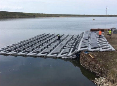 Δανία: Φτιάχνει πλωτό ηλιακό φωτοβολταϊκό μέσα σε υπεράκτιο αιολικό πάρκο (PV Magazine)