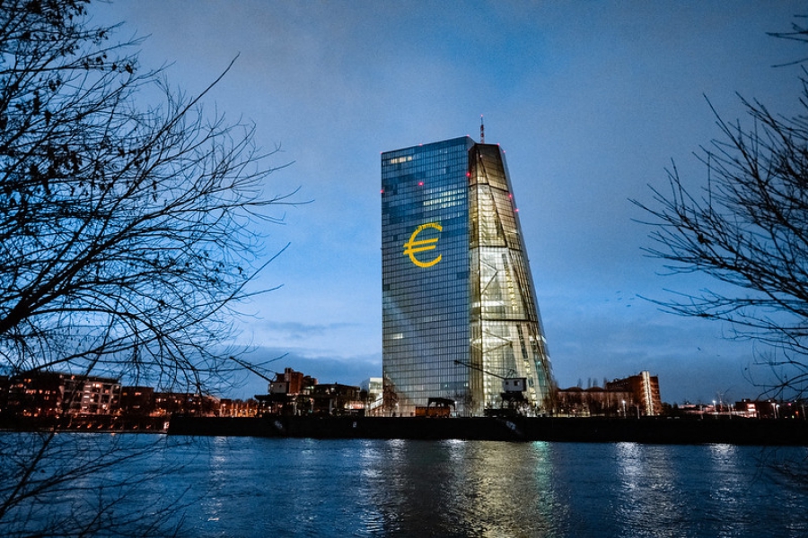 UBS: Τα αυστηρά μηνύματα της ΕΚΤ δεν αναιρούν τις ευκαιρίες στα ομόλογα