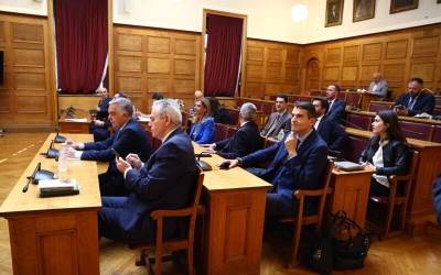 ΟΠΕΚΕΠΕ: Αθώοι δηλώνουν οι βουλευτές και ζητούν την άρση της ασυλίας τους