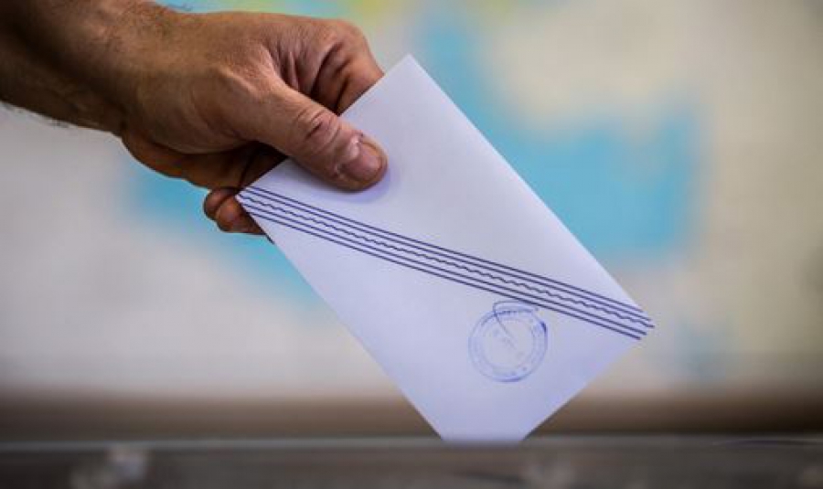 Δημοσκόπηση Interview: Στο 6,3% η διαφορά της ΝΔ από τον ΣΥΡΙΖΑ -Πού πάνε οι αναποφάσιστοι