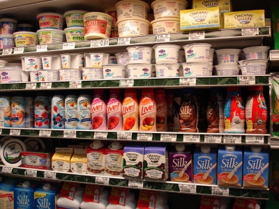 Κίνα: «Καπέλο» 12% στα ευρωπαϊκά γαλακτοκομικά