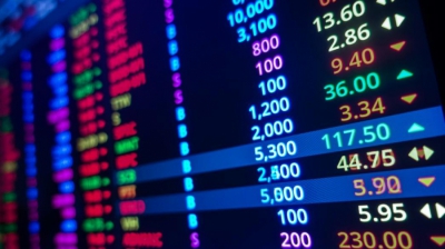 Μετά το ρεκόρ της Wall, αρνητικά η Ευρώπη - Είδαν τα ψηλά τους οι τράπεζες; - Επαναγορές για ΔΕΗ, ΕΛΧΑ