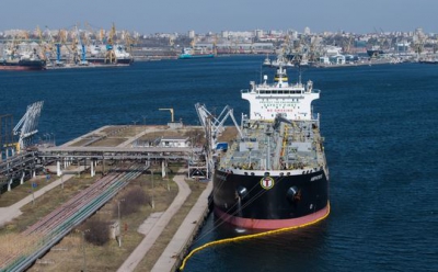 Bloomberg: Νέο υψηλό για τις θαλάσσιες εξαγωγές πετρελαίου της Ρωσίας, στα 3,55 εκατ. βαρέλια την ημέρα