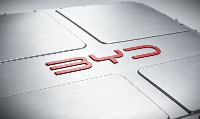 BYD: Η νέα πατέντα της για μπαταρίες στερεάς κατάστασης με διπλό ηλεκτρολύτη