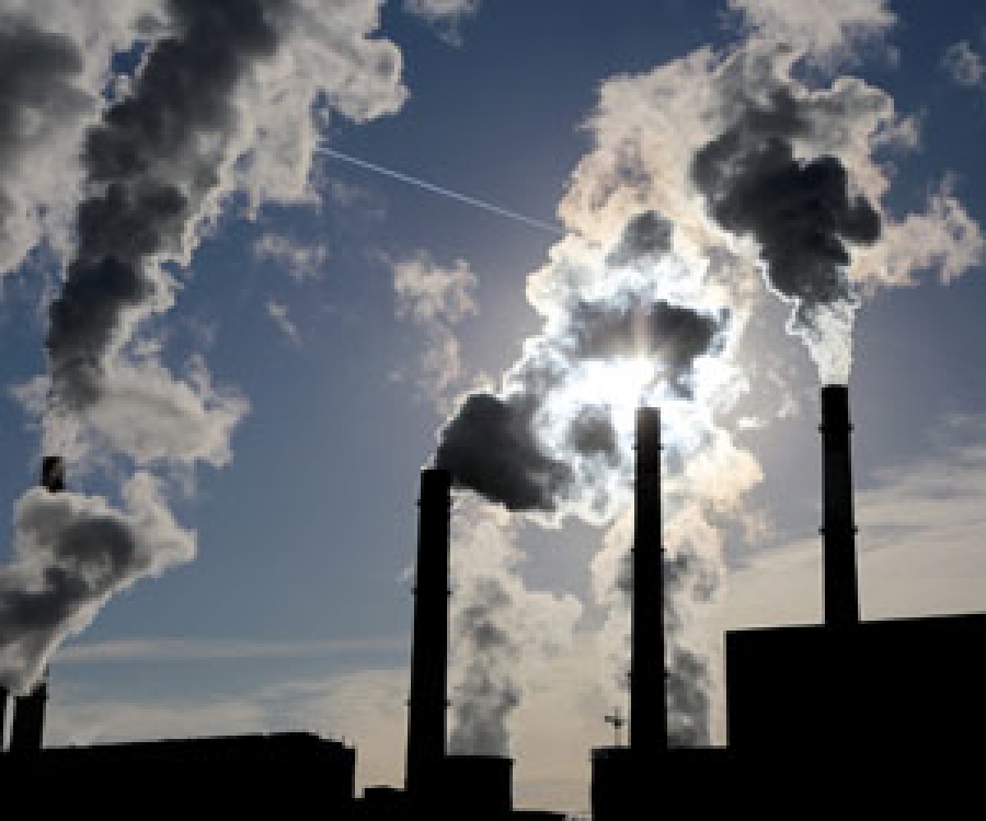 Οι περιβαλλοντικοί δικηγόροι ετοιμάζονται να επιτεθούν στις κινήσεις του Τrump για την ενεργειακή απορρύθμιση (Reuters)