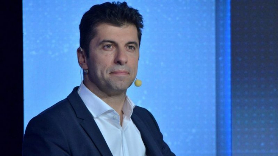 Βουλγαρία: Στο Αζερμπαϊτζάν ο Πέτκοφ για να εξασφαλίσει αζέρικο αέριο